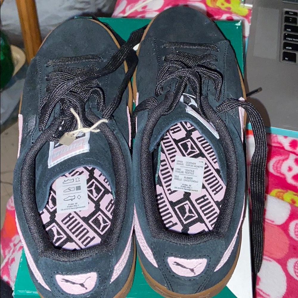 Puma Sneakers - Picture 3 of 5